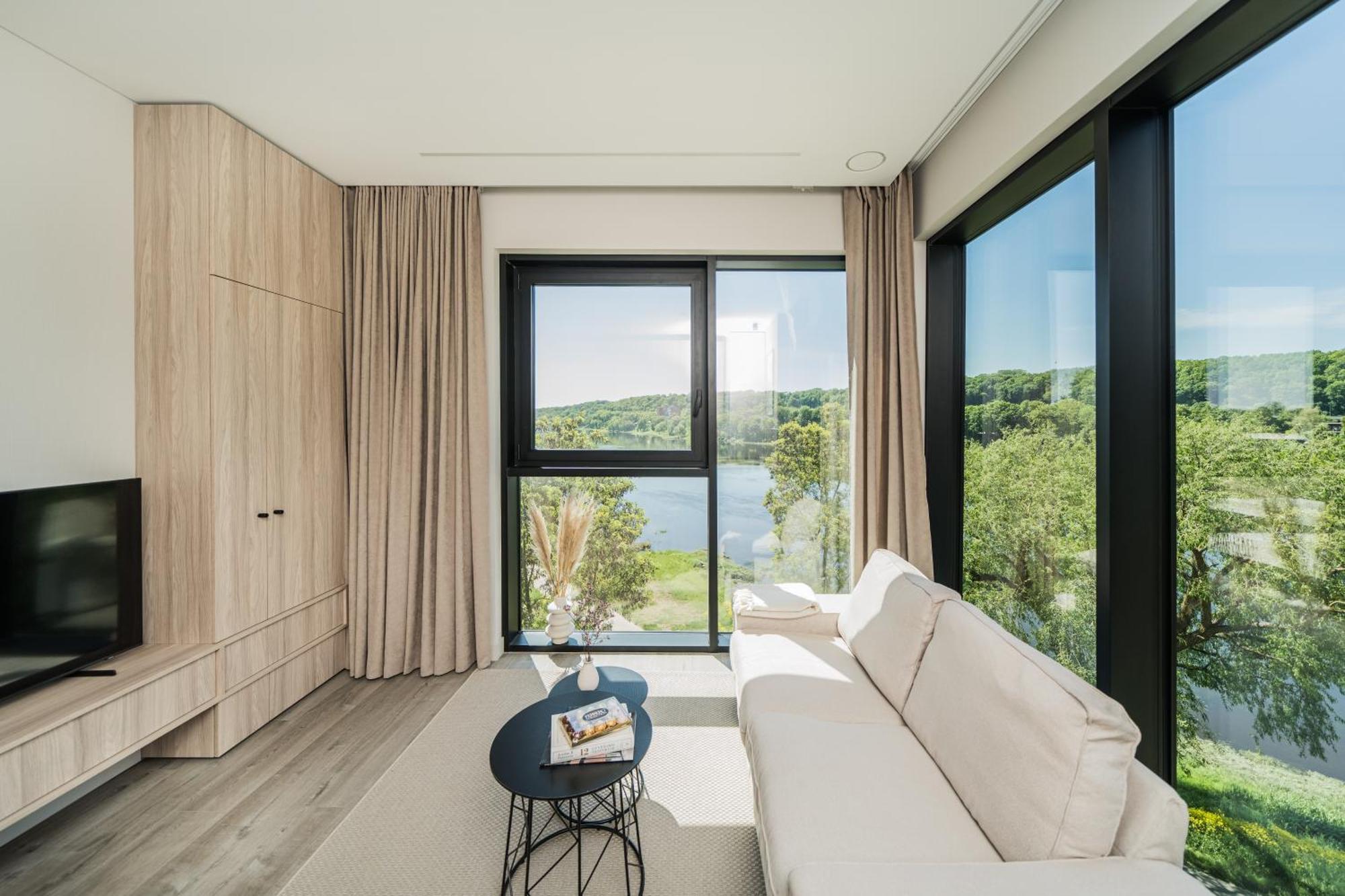 Kaunorama Riverside Suite Каунас Экстерьер фото