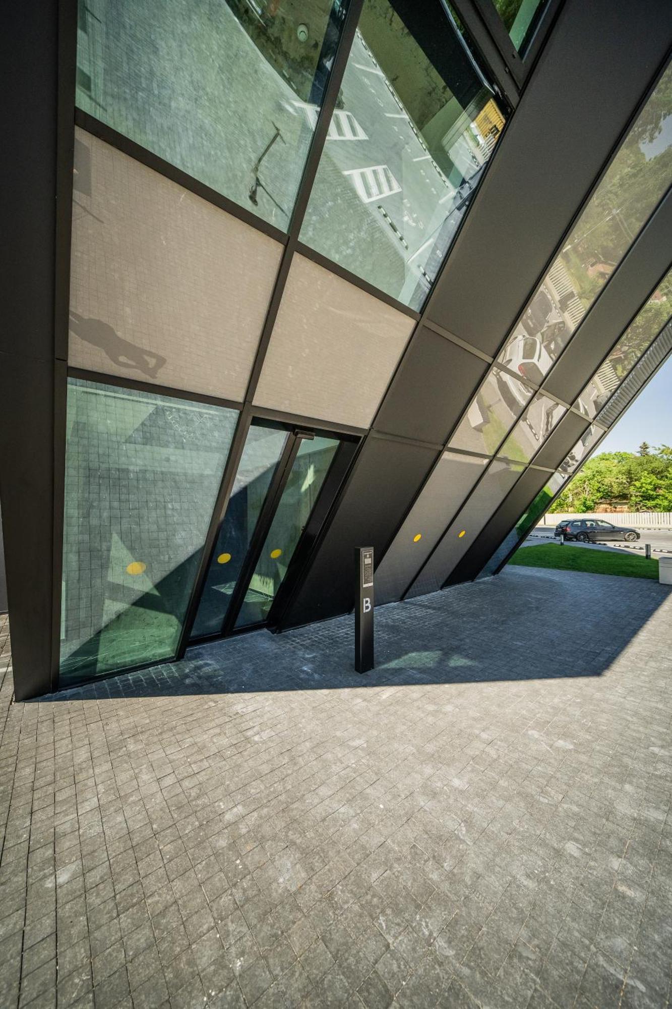 Kaunorama Riverside Suite Каунас Экстерьер фото